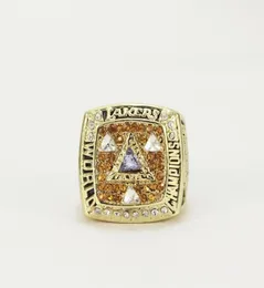 고품질의 고품질 휴일 도매 New Super Bowl Lakers 2002 Ship Ring Men Ring9248652