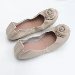 Scarpe casual piatti di lusso da donna vera pelle morbida pieghevole balletto nero guida calzature di maternità di comfort di grandi dimensioni 43