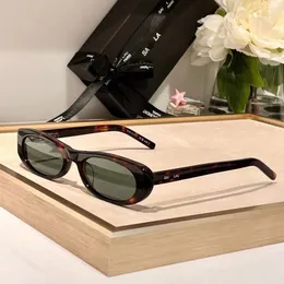 Designer Sonnenbrille Mann Frauen Rechteck Sonnenbrille hochwertige Luxus -Mode -Brille Unisex Sommergläser Goggle UV Schutz Sonnenbrille mit Originalbox