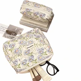Koreanska quiltade färsk frs makeupväska för kvinnor bärbar toalettväska kvinnliga handväskor blommor arrangörer lagring kosmetikpåse m90z#