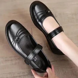 Lässige Schuhe Lihuamao 2024 Design Flats Mary Jean Frauen bequeme atmungsaktive Damen süße Cosplay Lolita Dancing