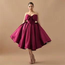 Sexy Short Strapless Satin Homecoming Dresses With Bow/Pockets A-Line Under Knee Length Zipper Back Evening Dresses for Women