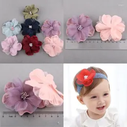 Flores decorativas 30pcs/lot tecido estame para meninas acessórios de cabelo para crianças Corso e material de banda de cabelo