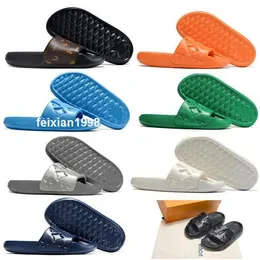 2024 lussuoso designer di muli di lussuoso Designer Mule Slides Sciflitte Scappa Summer Bubble Casa Piattaforma di Piatti di pelle Mano Donne Slide Dimensioni 36 - 45