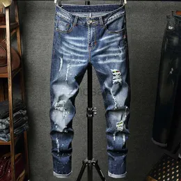 Hole de jeans de jeans masculino Hole de jeans arruinado Hip Hop High Street Slim Design Patch Patch Casual Mens D240417