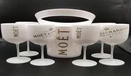 Secchi di ghiaccio e refrigeratori con 6 pezzi in vetro bianco Moet Chandon Champagne Glass Plastic4755658
