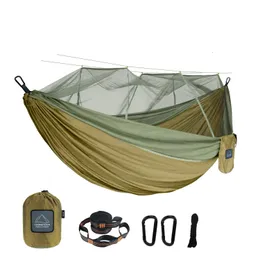 Singel och dubbel storlek Nylon Tyg Portable Travel Outdoor Camping Hanging Soving Hammock with Mosquito Net 240411