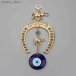 Keychains Lanyards Lucky Eye Evil Eye Islam Koranen hängande Lucky Gold Color Elephant Keychain Wall Hangings för dekoration Y240417