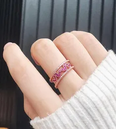 Bröllopsringar R002Small Fresh Rose Hollow Heart Ring Wide Version Micro Set Zircon Tail4602289