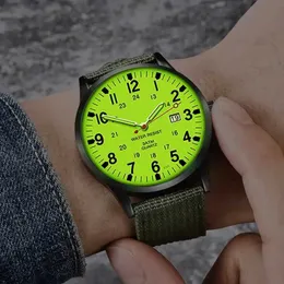 EIK5 Wristwatches Luminous Nylon Band Military Watch Men Watches Army Wrist Watch Quartz Men Sports Watches Relojes Para Hombre Relogio Masculino d240422