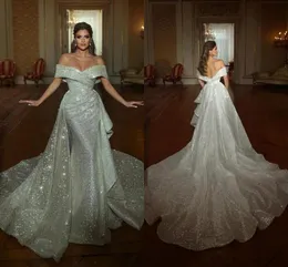 Splendidi abiti da sposa sirena in paillettes Arabici Dubai 2024 Lussuosi perle di paillettes abiti da sposa con gonna staccabile sexy senza schienale BC18614