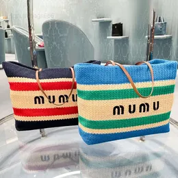 Einkaufstaschen Luxusstroh Miumiubag Große Tasche Designer Strandtasche Frauen Streifen Korb Schulter Häkel Reisetasche Mann Weave Handtasche Crossbody Clutch Top Griff Tasche