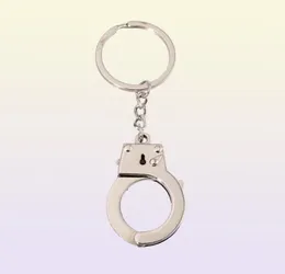 Simulering Handcuffs Metal Keychain Car Key Bottle Opener Män och kvinnor Keychain4034230