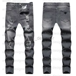 2024 Summer Classic Triangle Jeans Designer Jeans Mens Skinny Jeans Designer de luxo Denim Pant angustiado Motociclista Rapped Black Jean Slim Fit Motorcycle