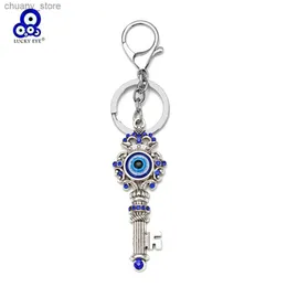 Keychains Lanyards Lucky Eye Key Shaped Pendant Keychain Turkish Evil Eye Alloy Key Chain Holder Bag Car Keyring llavero porte cl Y240417