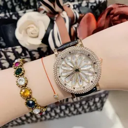 Armbandsur mode Rotary Watch Quartz Chrysanthemum Dial Small Elegant Woman White for Girls Designer Accessories