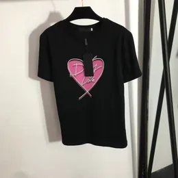 خصصر جديد معدن كبير دبوس القصير القصير طويل القصير تي شيرت أسود أزياء بيضاء tshirtswomenluxuryscasualletter قميص tirtsmonogramdesig