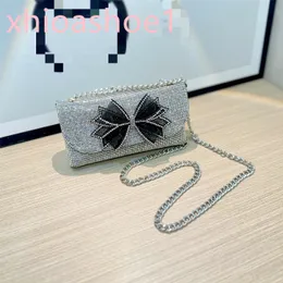 Mini torba luksusowa designerka na ramię kryształowe torebki metalowe koraliki błyszcząca diamentowa celebrytka torba pod pachami crossbody Portfel dla kobiet luksusowe zakupy 901