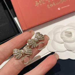 Bogen Dangle Ohrring Luxusmarke Designer Ohrringe Gestüt Frauen Kristall Strass Pearl Hochzeitsfeier Schmuck Top Qualität