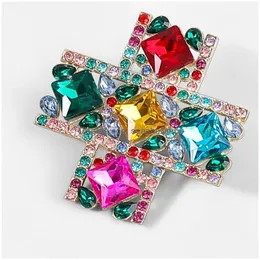 Dingle ljuskrona Colorf Rhinestone Cross örhängen lyx kvinnors charm uttalande örhänge släppleverans smycken dhtuy