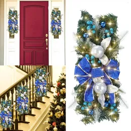 Dekorative Blumen Jahre Türbügel Die schnurlosen Prelit -Treppenhäuser -Weihnachtskränze für Urlaubswandkranz Fenster Saugnäpfe