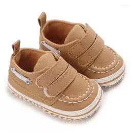 First Walkers Spring e outono Born Boys Anti Slip Walking Shoes Walking Sports Sports de lona da moda para bebês