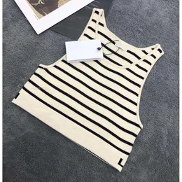Tanktop-Designer T-Shirt Schwarzer weißer Buchstaben Kurzarm Damen Kleidung Größe S-L Camis Tops Femme