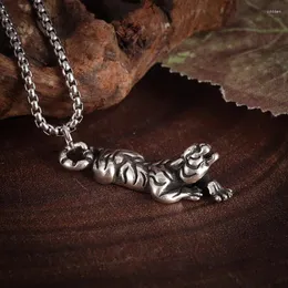 Pendant Necklaces Personalized Silver-Plated Animal Tiger Necklace Men's Symbol Of Strength Domineering Brave Fashion Accessories