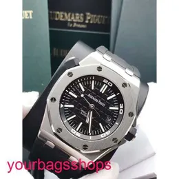 AP Titanium Handgelenk Wache Royal Oak Offshore -Serie Automatisch mechanischem Mechanik -Tauch -Wasserdichte Stahl Gummigürtel Herren Uhr 15710st.OO.A002CA.01 Schwarze Scheibe