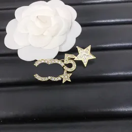 Luxury Gold-Plated Silver Plated Brooch Brand Designer With Star Digital Design Cute Charming Girl Brooch High-Quality Diamond Boutique Brooch Box