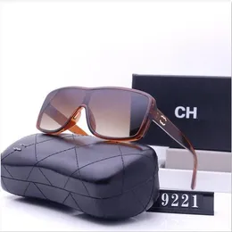 Designer Luxus Menschen Ablehnen Pfad dunkle Sonnenbrille für Frauen und Männer Beweisstil Anti-Ultraviolett Retro Plate Square Vollrahmen Brille mit Box Bayberry