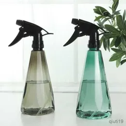 Sprutor 600/500 ml sprutflaskan Växtblommor Vattenburkar Manual Mist Water Spray Pot Hushåll Trädgårdsvattning Bevattningsverktyg