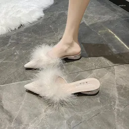 Elbise ayakkabıları yaz kabarık peep-toe seksi topuklu kadınlar kürk moda düğün kayması rahat basit stil zapatillas mujer pointe