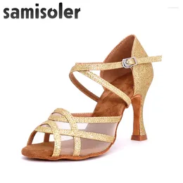 Танцевальная обувь Samisoler 2024 Латинская сальса женщина атласные бусины мягкие дно модные сандалии стразы Анфтатон Слай