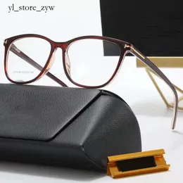 Tom Fords Eyeglass処方メガーズデザイナーオプティクスフレーム構成可能レンズメンズデザイナーサングラスレディースサングラス眼鏡フレームTom 7827