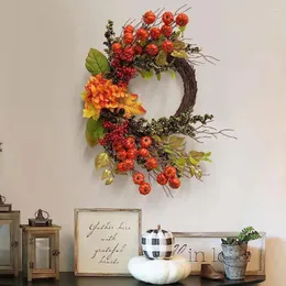 Dekorative Blumen Fall Kranz lebendiger Ernte Mini Kürbisse Beeren Zierdekor für Haustür Home Thanksgiving Wand