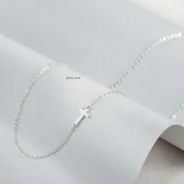 Halskette Amazonstag Edelstahl Cross Chain Perlen Kette Frauen exquisit und minimalistischer Edelstahl Doppelschichtkreuzer Perlen Luxus Halskette 142