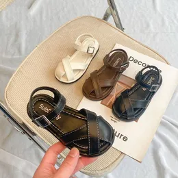 Flickor halvt sandaler barn skor sommarstrand baby småbarn ungdom mjuk sulad ihålig platt sko storlek 23-34 x5vu#