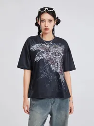 Kobiety dla kobiet t-koszulki Gothic Graphic Prints T-shirts Halloween Tops Summer Short Sleeve Vintage Cross Wing Raose Tee Streetwear Y2K