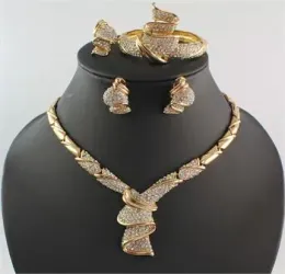 Set Africa Jewelry Sets Dubai Necklace Armband Ring Earring 18K Gold Plated Fashion Women Wedding Party Set