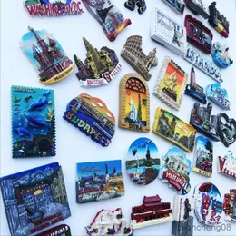 Magneti frigoriti Fridge Magnets World Tourist Souvenir Tallinn Estonia Riga Lettonia Helsinki Finland