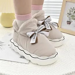 Повседневная обувь 2024 хлопковые тапочки на каблук для девочки стиль теплые женщины зимние открытые снежные ботинки Оптовые