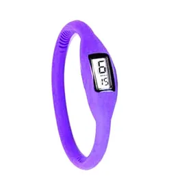 Klockor för kvinnor 16 Sports Wrist Armband Watch Men Women Digital Silicon LED Watch7314685