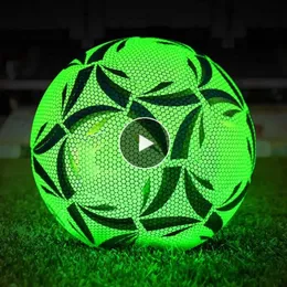Stil Lysande fotboll Reflective Night Glow Football Size 4 5 Pu Slip-resistenta Balls Adult Child Training Futbol 240407