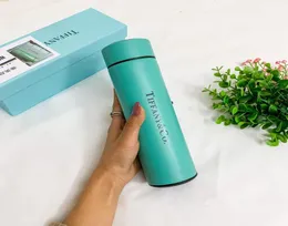 450 ml Portable Fashion Luxury rostfritt stål Thermos Cup Water Bottle Classic Design LED Temperatur Show2336882