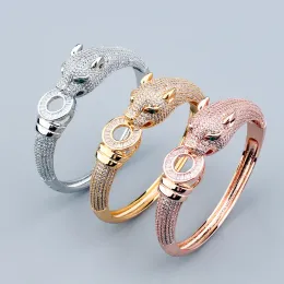 Cuff New Designed Fashion luxurious cheetah bracelet women men thick chain Punk bracelet rose gold full diamonds necklace earring Desig