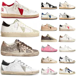 Högkvalitativ gyllene sneakers designer klänningskor superstjärna smutsig superstjärna svart vit rosa gröna bollstjärna kvinnor män des chaussures tränare andningsbara skor