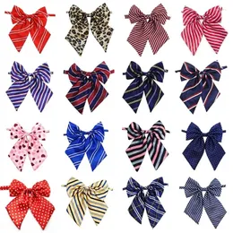 Hundekleidung 100pcs Großhandel Fliegen Streifenplaid Big Bowties Verstellbare Katzen -Krawatten -Zubehör für Pflegezubehör