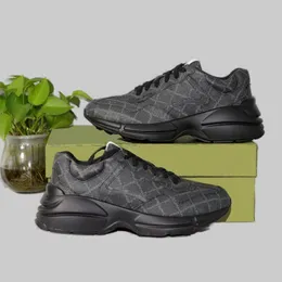 Дизайнерская обувь мужчины Rhyton Sneakers Sport Women Shoes Multi -Ploor Men Trainers Vintage Chaussures Platforms Дизайнерские кроссовки повседневная мужская обувь SH042