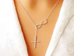 Schöne schicke Infinity Crosses in einer langen Silberketten -Halskette für Frauen Schmuck Geschenk2790111